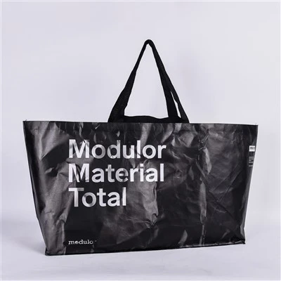 ¿Cuanto tiempo se tarda en hacer una bolsa de alfombra?